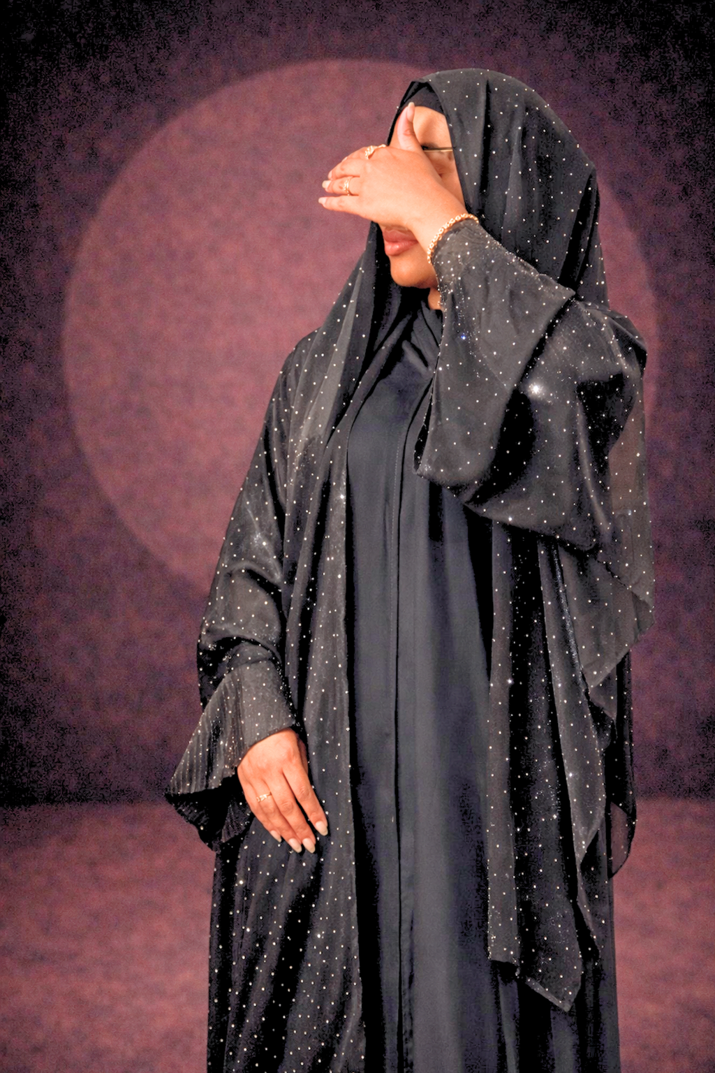 Maryam Shimmer Abaya