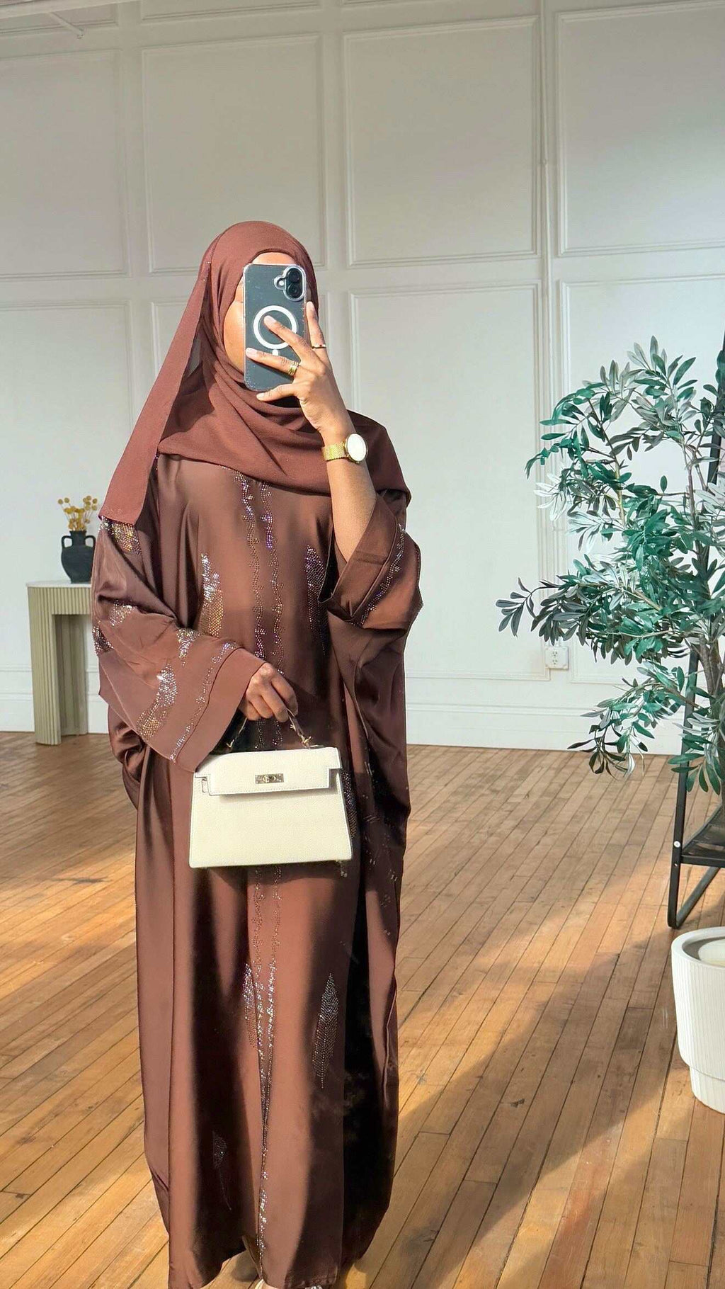  Safiyah Abaya