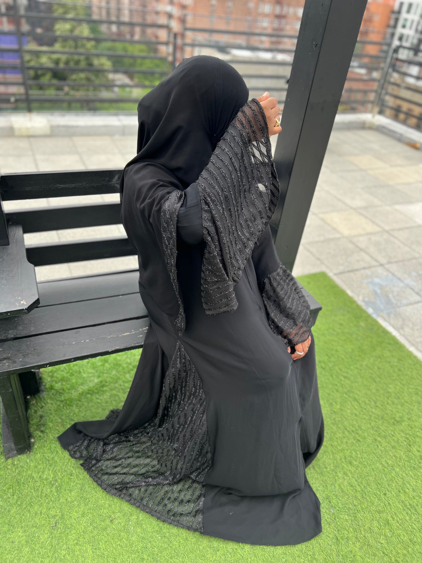 Black Elegance Abaya